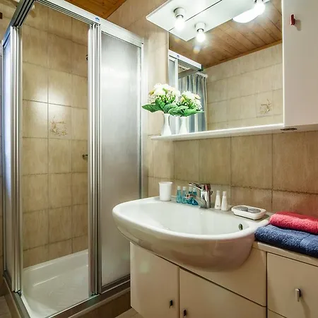 Apartment A Val *